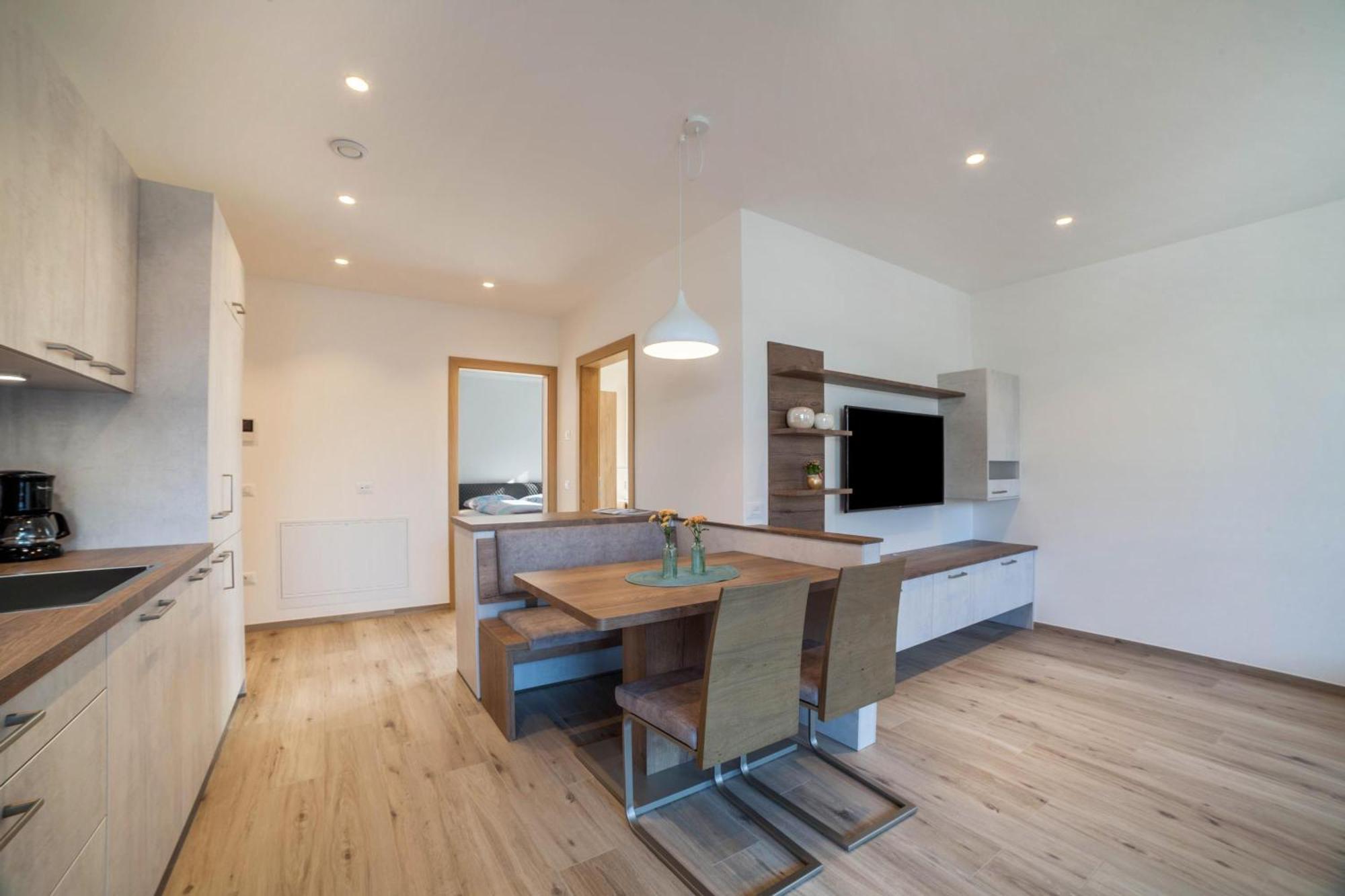 City Apartment Flora Merano Exterior photo